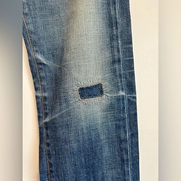 AG Adriano Goldschmied Tomboy Boyfriend Fit Jeans - Picture 12 of 14